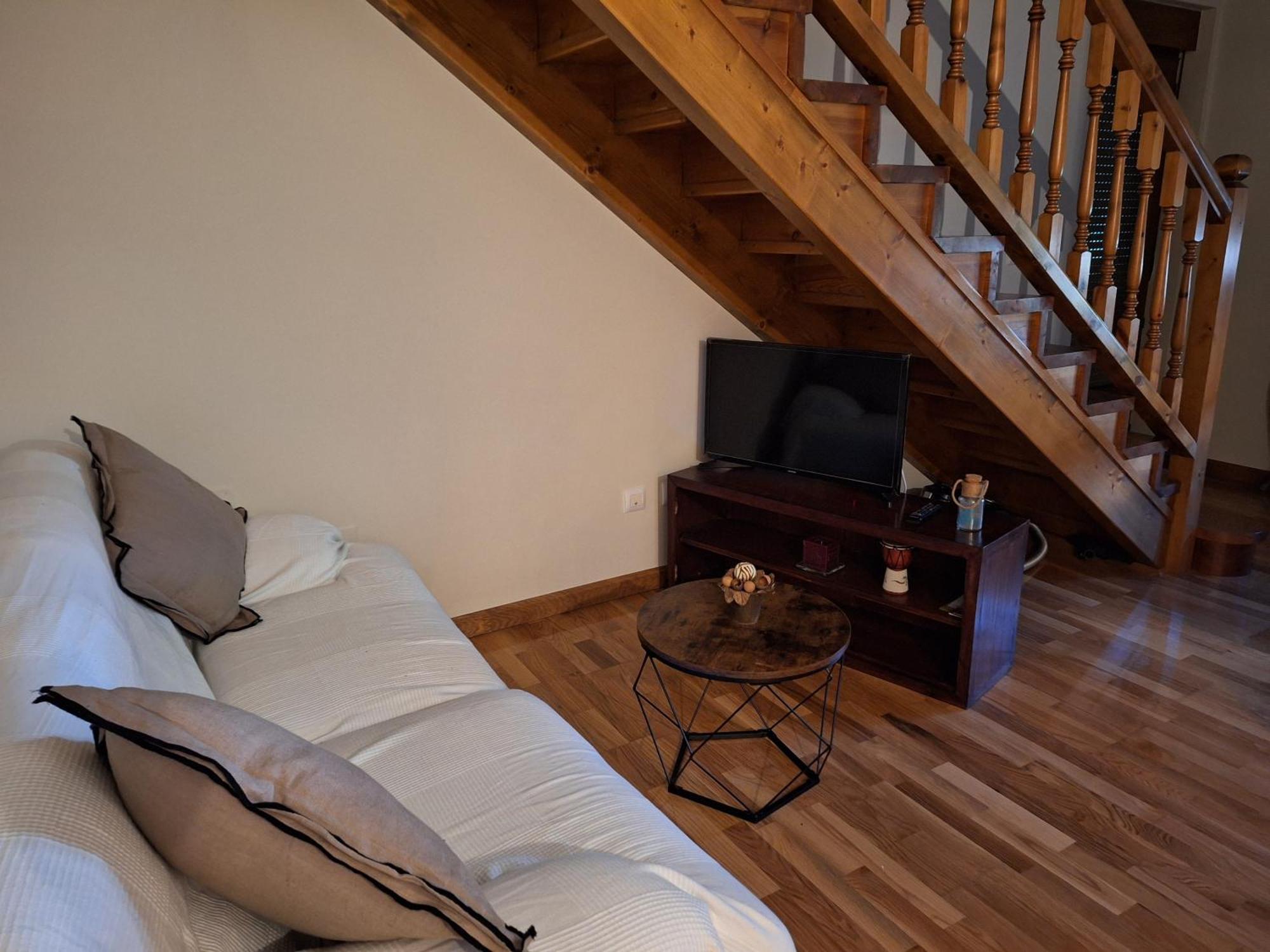 Apartament Entre Potes Y Picos Con Wifi Y Garaje Turieno Zewnętrze zdjęcie