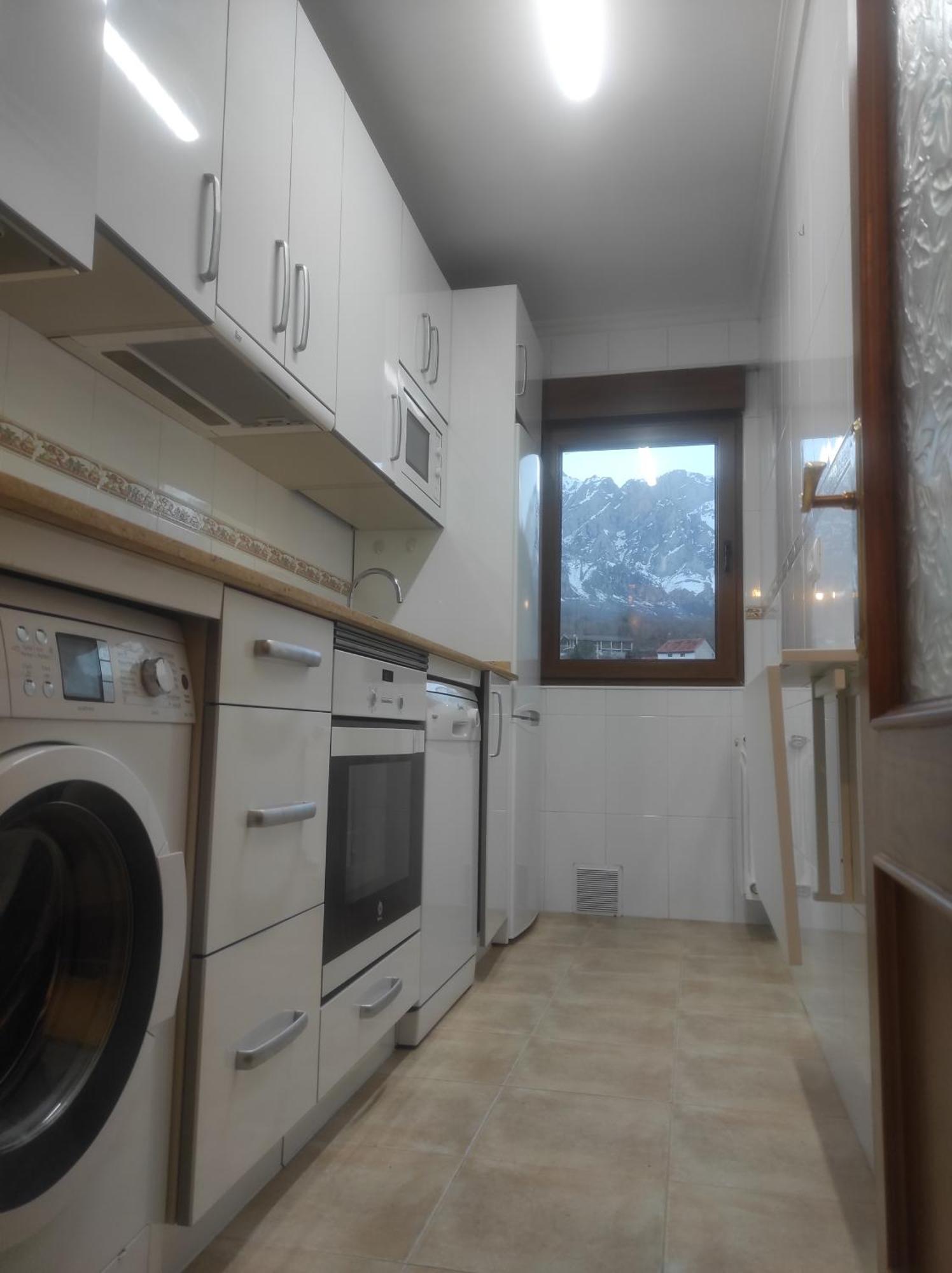 Apartament Entre Potes Y Picos Con Wifi Y Garaje Turieno Zewnętrze zdjęcie