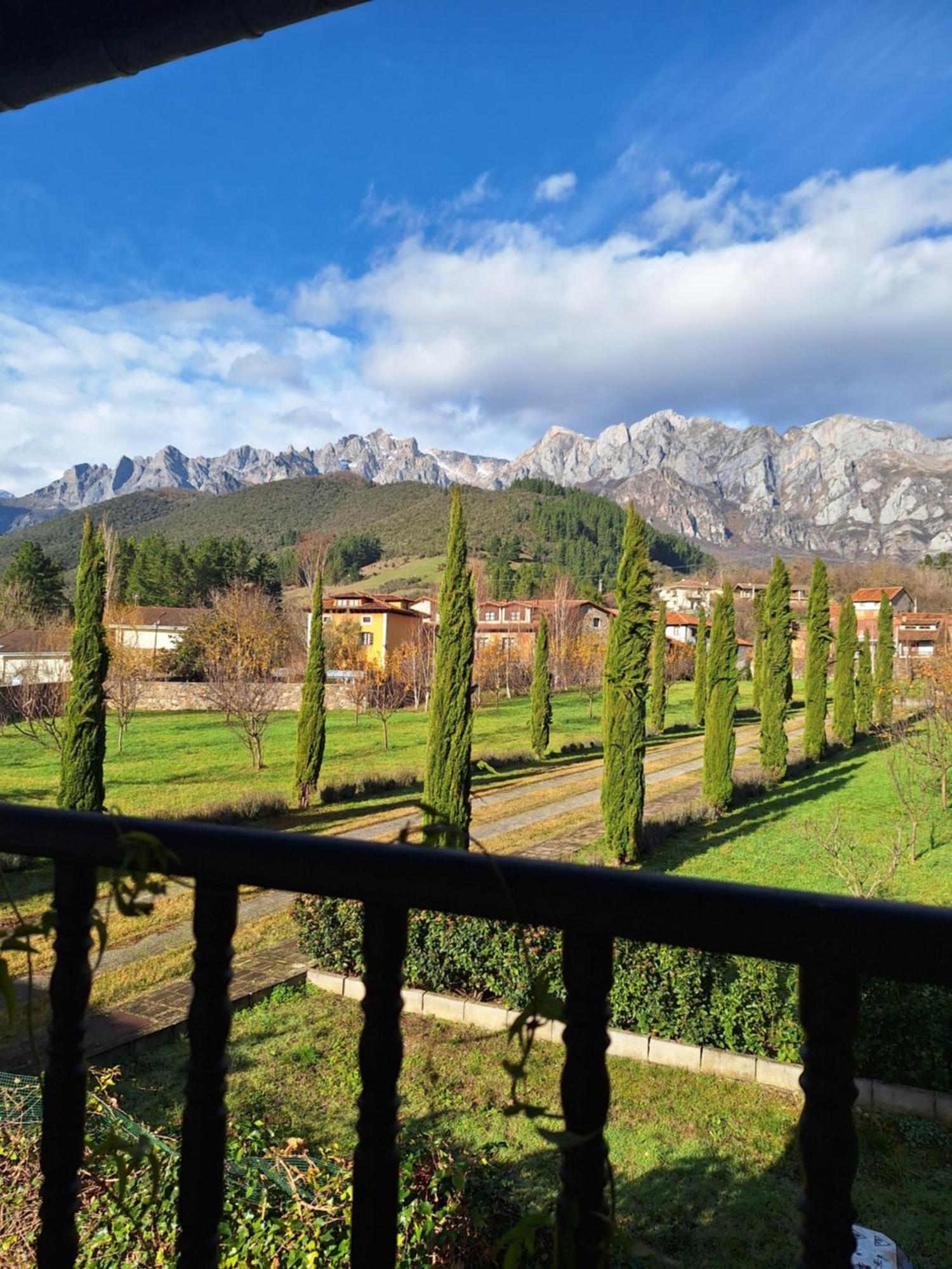 Apartament Entre Potes Y Picos Con Wifi Y Garaje Turieno Zewnętrze zdjęcie